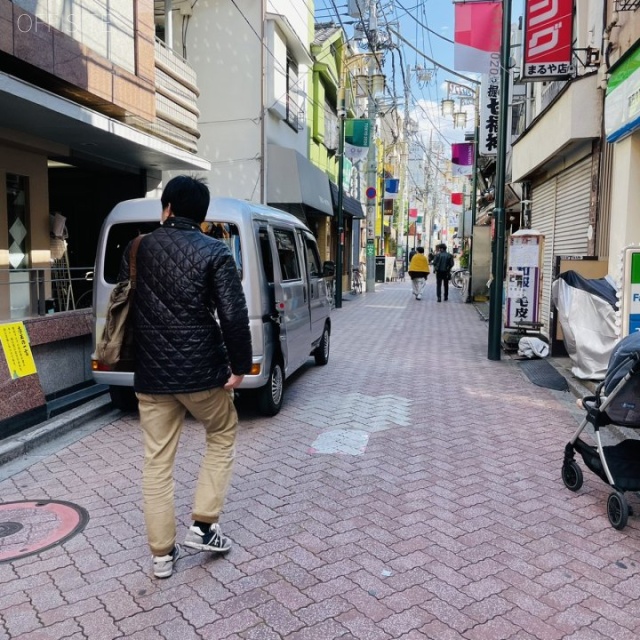 オークヒル高円寺 ビル前面道路