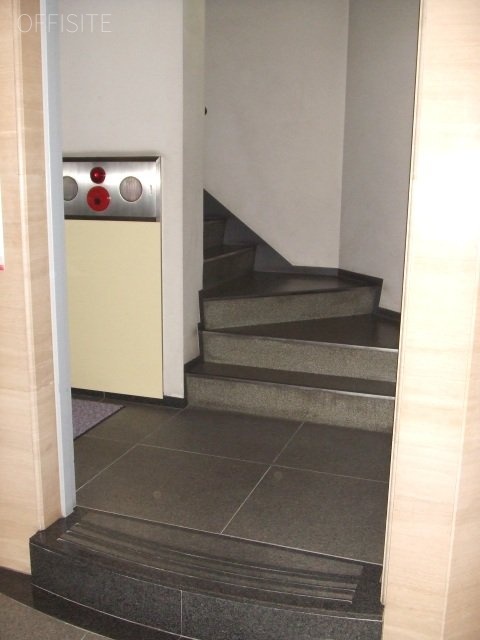 インフォサイエンスビル 画像