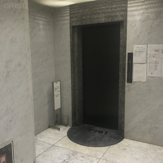 Y101ビル エレベーター