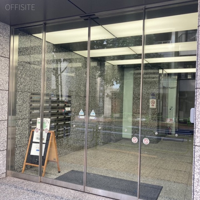井門銀座一丁目ビル エントランス