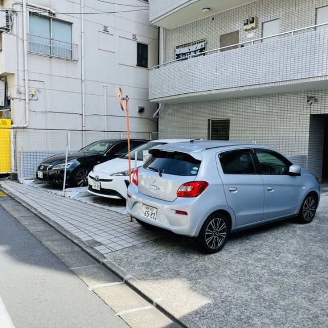 江戸川橋杉原ビル 駐車場