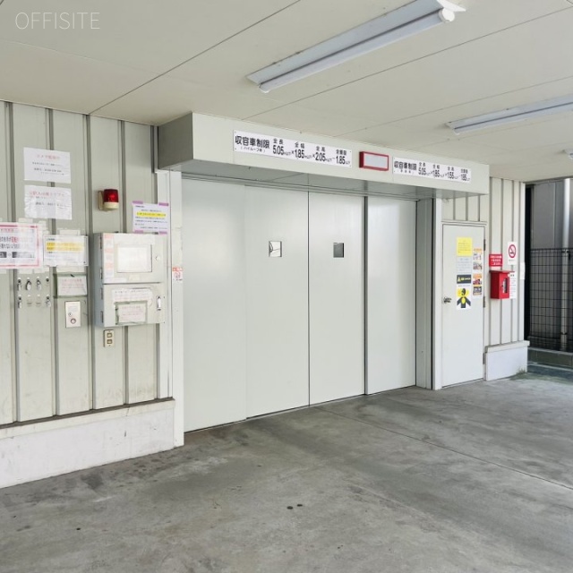 名古屋伏見ビル 駐車場