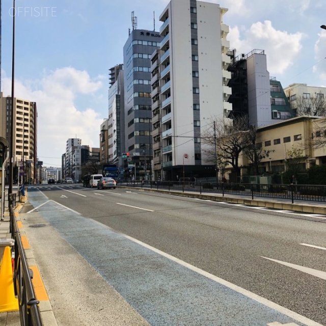 茗荷谷ハイツ ビル前面道路