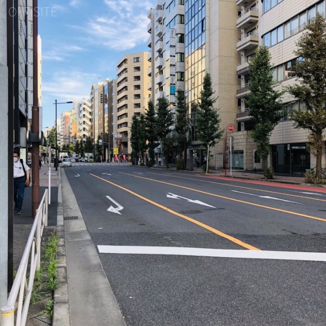 秋葉原SHビル ビル前面道路