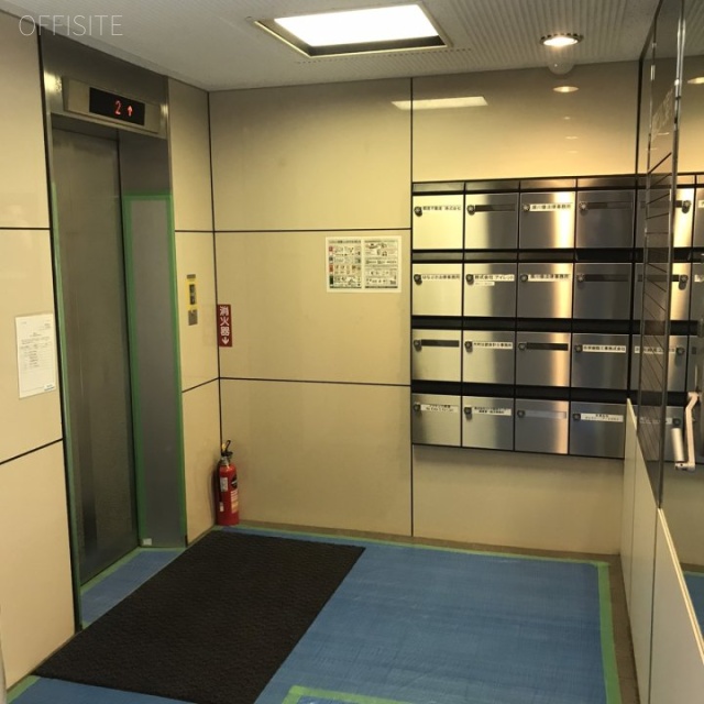 銀座ビル エレベーターホール