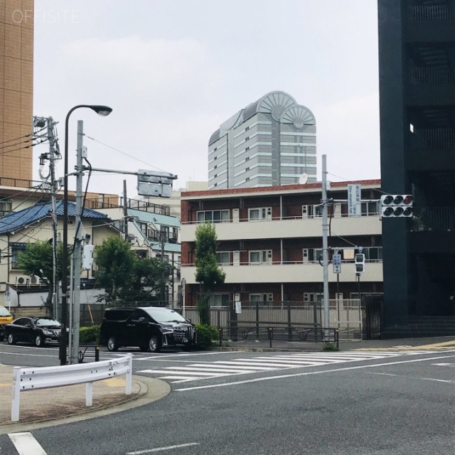 EBISU FORT ビル前面道路