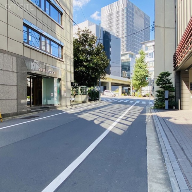 安和宝町ビル ビル前面道路