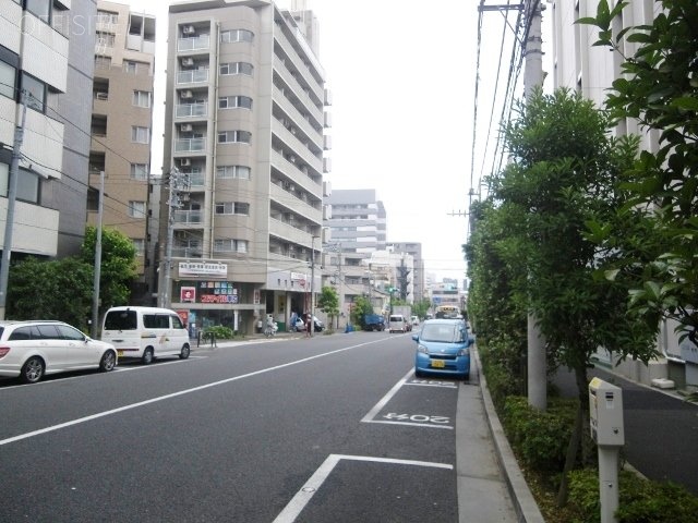 茗渓ビル ビル前面道路