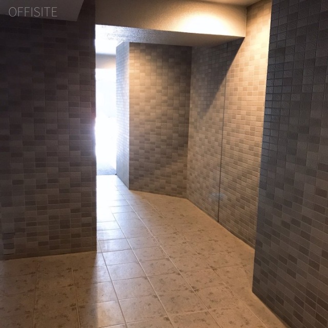 銀座NHビル エントランス
