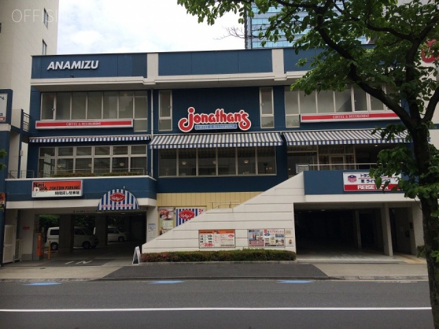 穴水ビル 外観