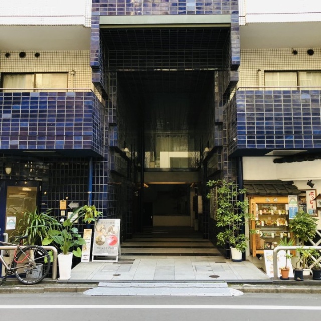 ラミアール赤坂 エントランス