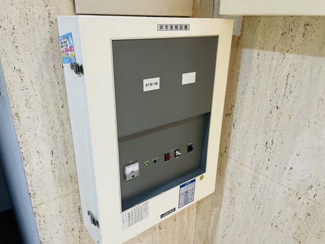 リベラ岩本町 エントランス