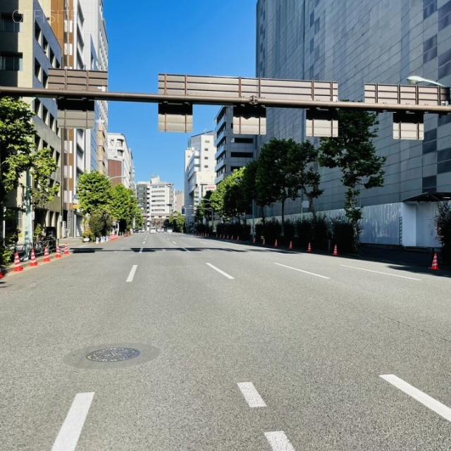 東大手ビル ビル前面道路