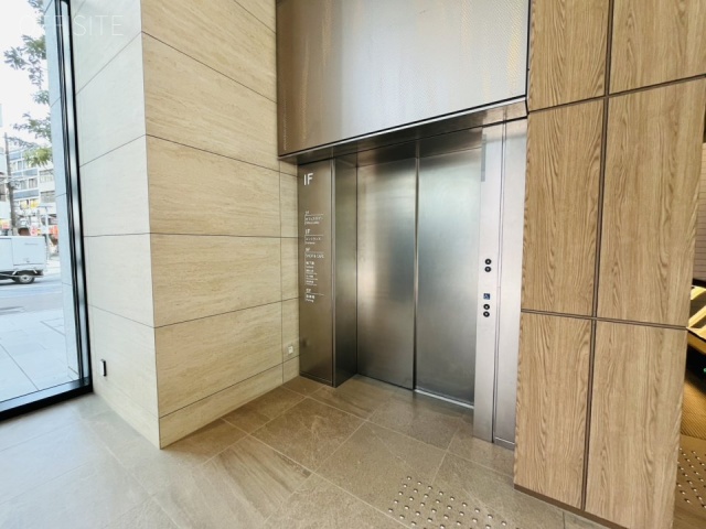 IT TOWER TOKYO エントランス