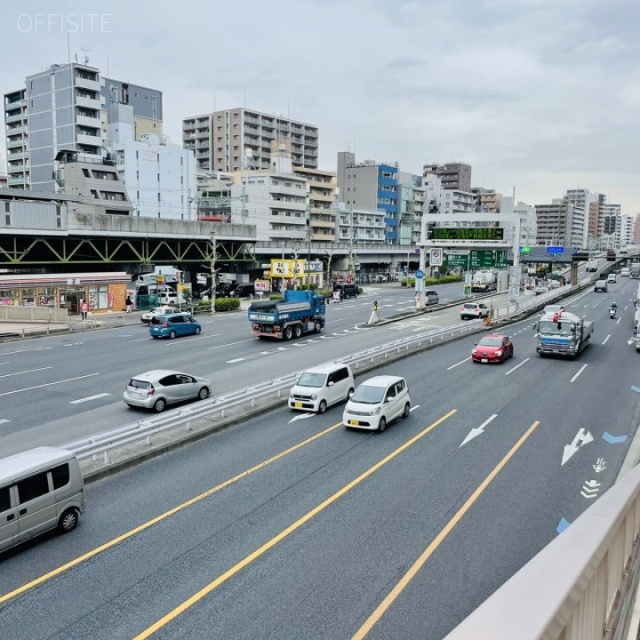 大森パークハイツ ビル前面道路