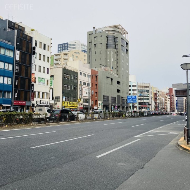 大高ビル ビル前面道路