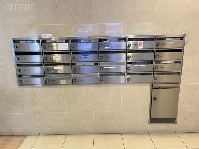 ウィン青山　エントランス