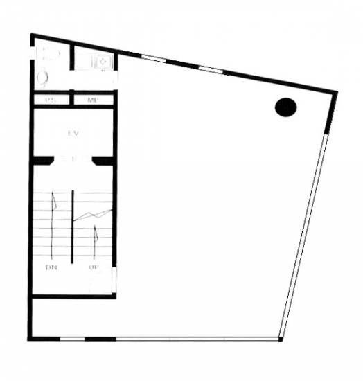 本郷堂ビル2F 間取り図