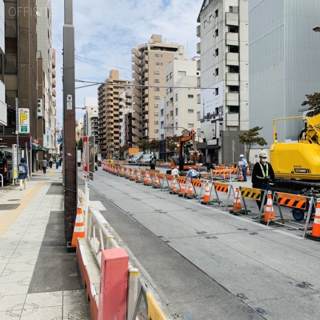 LASPACIO浅草スカイビューレジデンス ビル前面道路