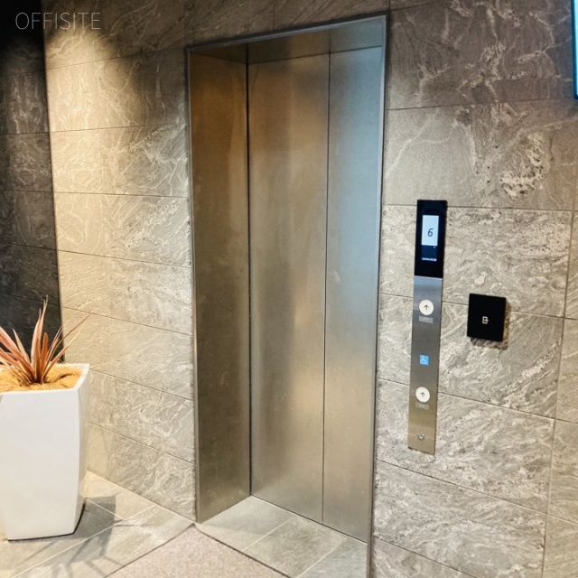 BIZ SMART 茅場町 エレベーター