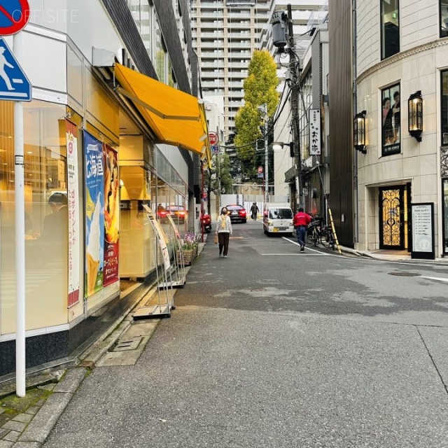 第二堀内ビル 前面道路