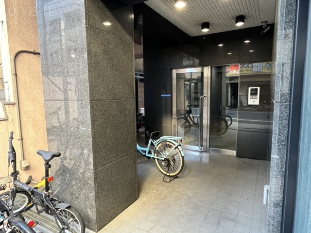 サンライズビル　エントランス