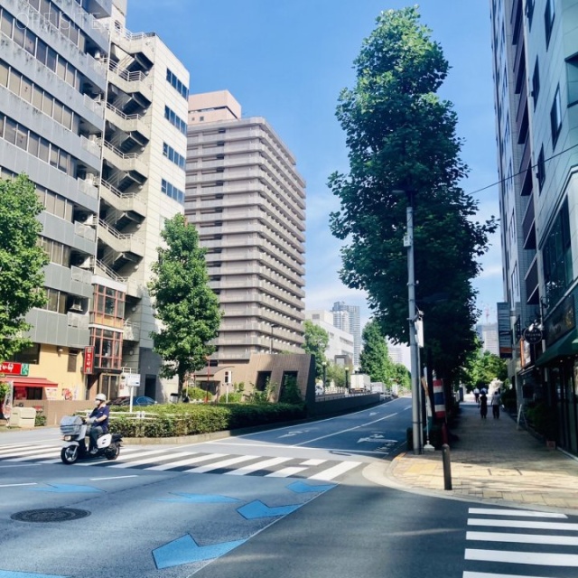 東銀座ビル ビル前面道路