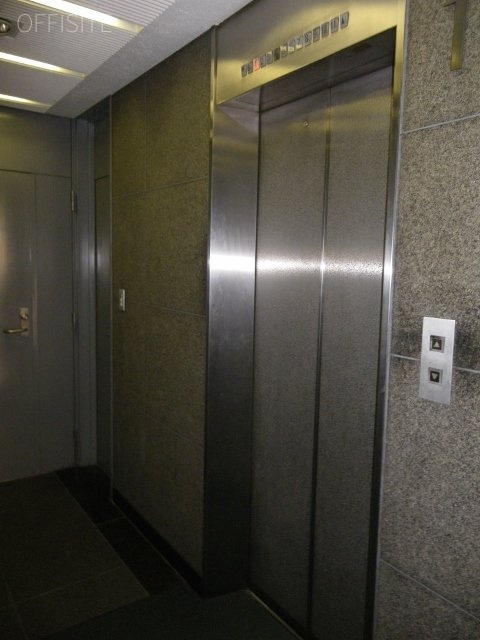 渋谷三丁目ビル　エレベーター