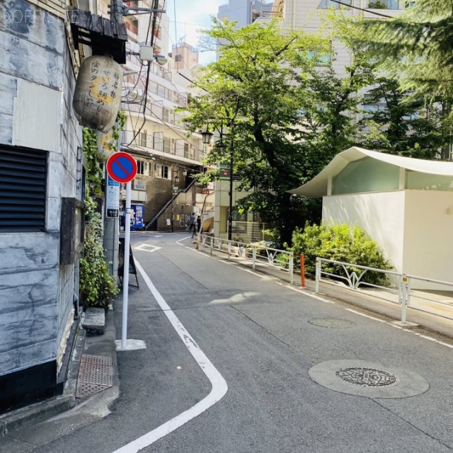 朝日生命恵比寿ビル ビル全面道路