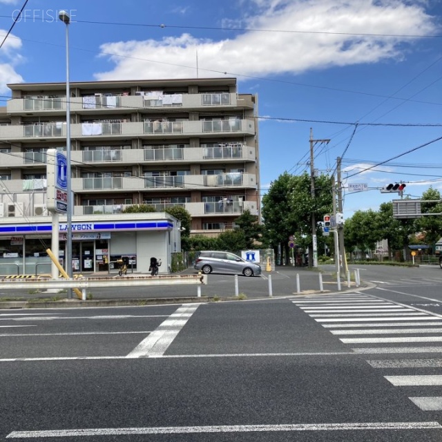 大久保ビル ビル前面道路