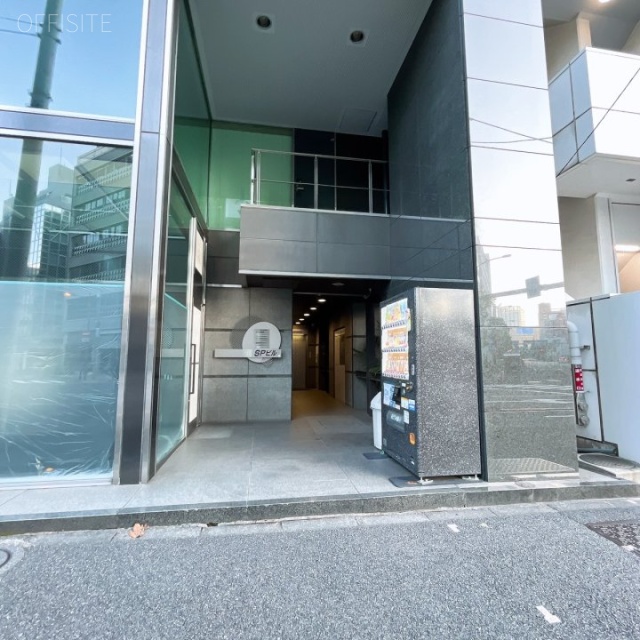 SPビル オフィスビル出入口