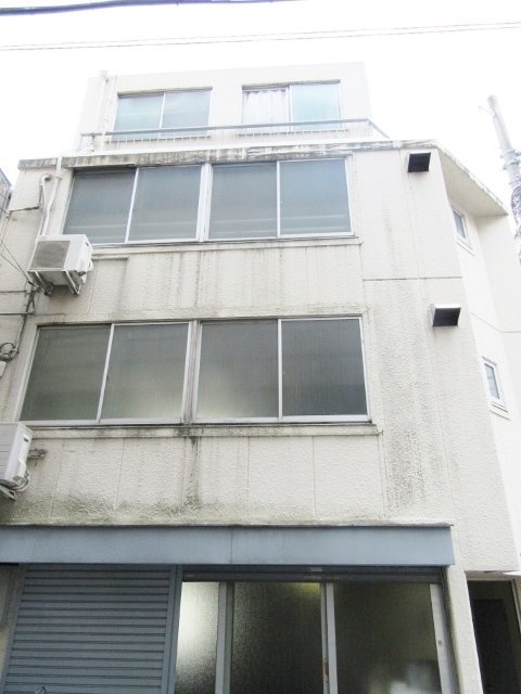 ヨシカネビル 外観