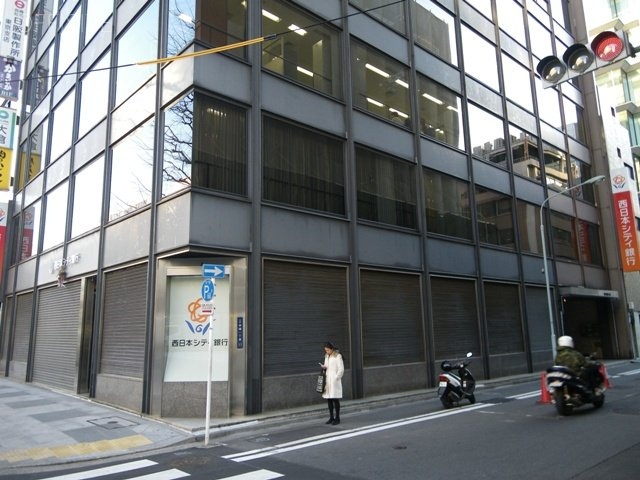 西銀MIDビル 外観