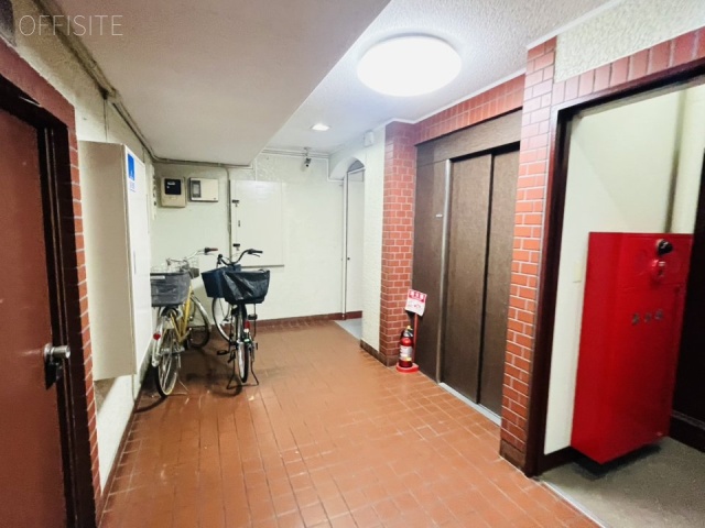 バロンハイツ巣鴨ビル　エントランス