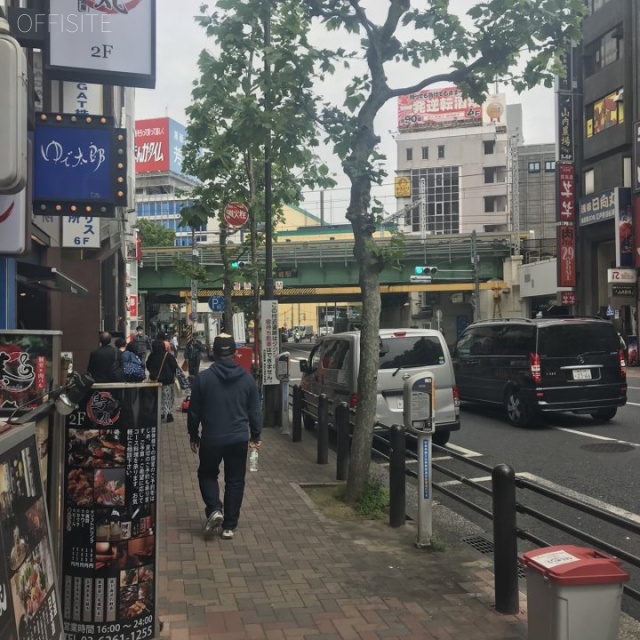 田中ビル ビル前面道路