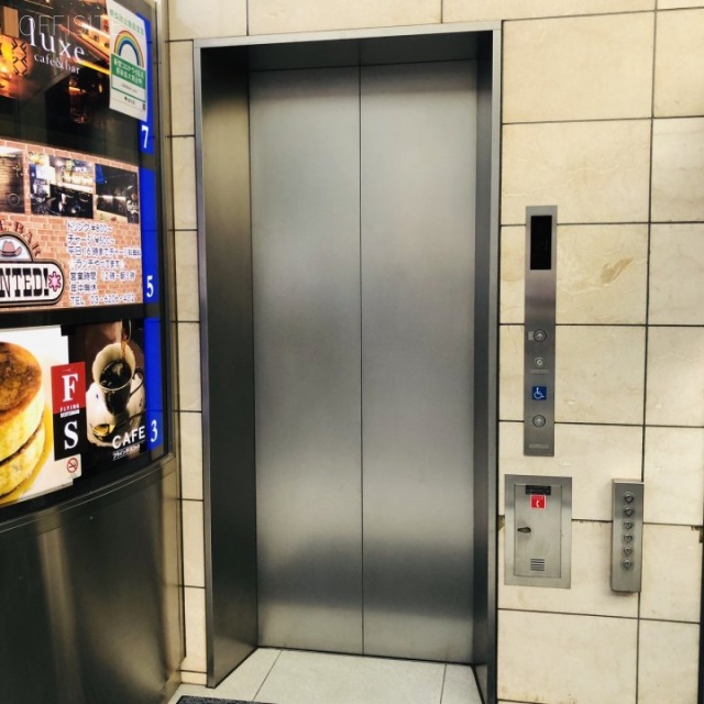 AKIBA426 エレベーター