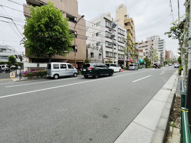 日個連会館 周辺