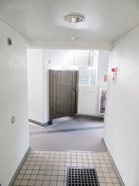 麻布霞町プリンスマンションビル 画像
