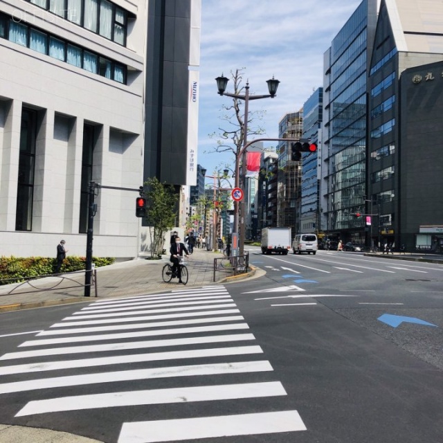 MK麹町ビル ビル前面道路