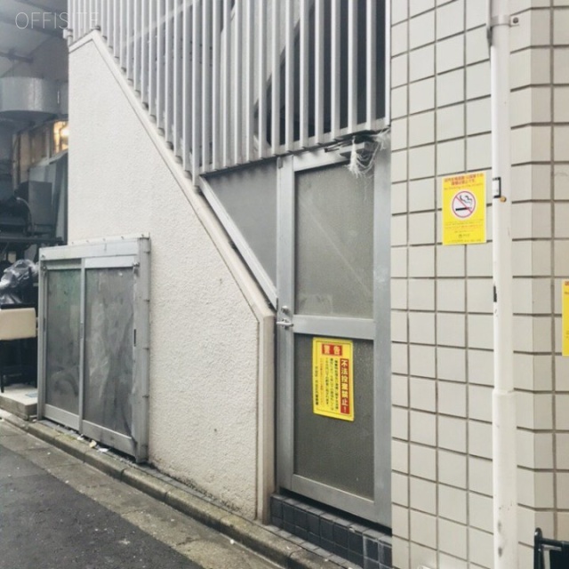 アイアアネックスビル 外観