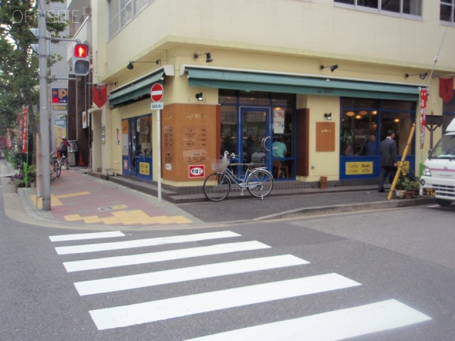 佐々木ビル ビル前面道路
