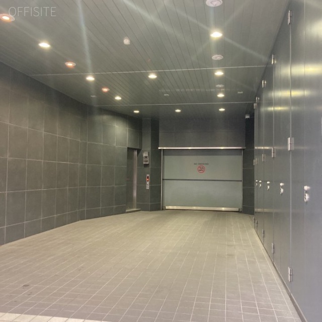 Daiwa銀座ビル 駐車場