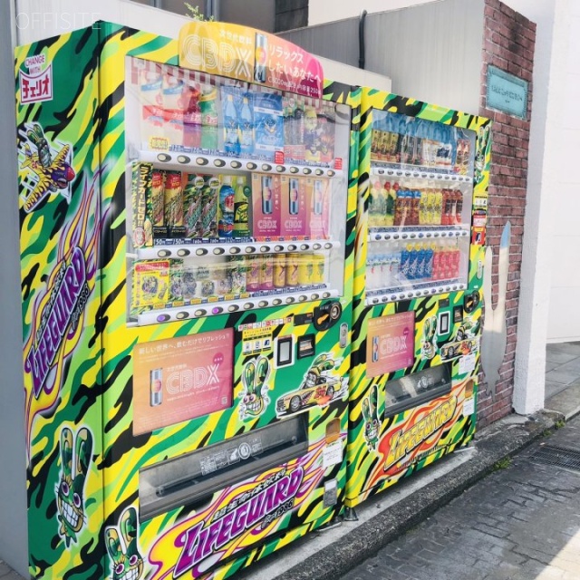 カワノビル表参道ビル 周辺自動販売機