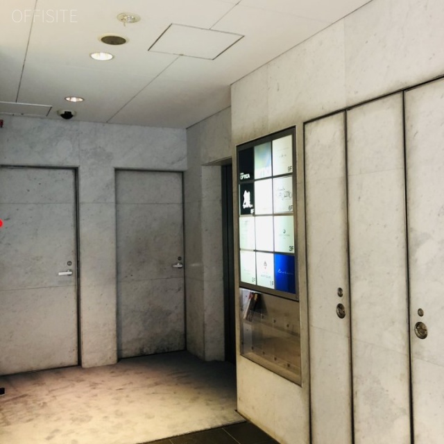 銀座オプティカビル エントランス