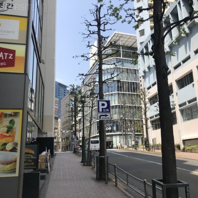 神南101ビル ビル前面道路