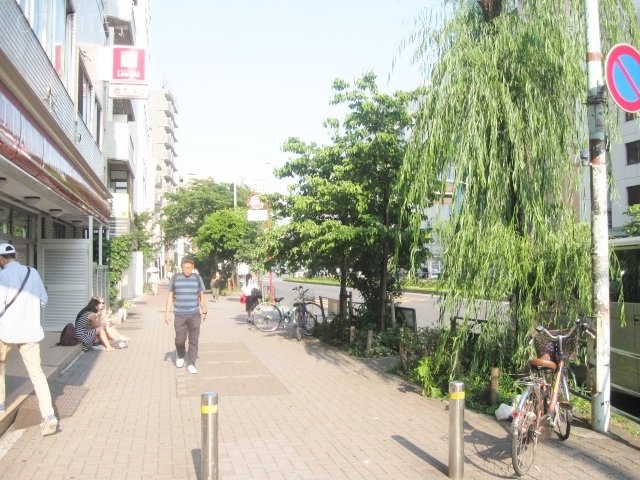 港陸運ビル 画像