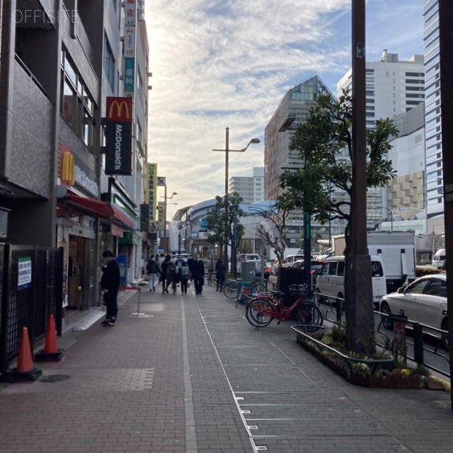 寿和(すわ)ビル ビル前面道路