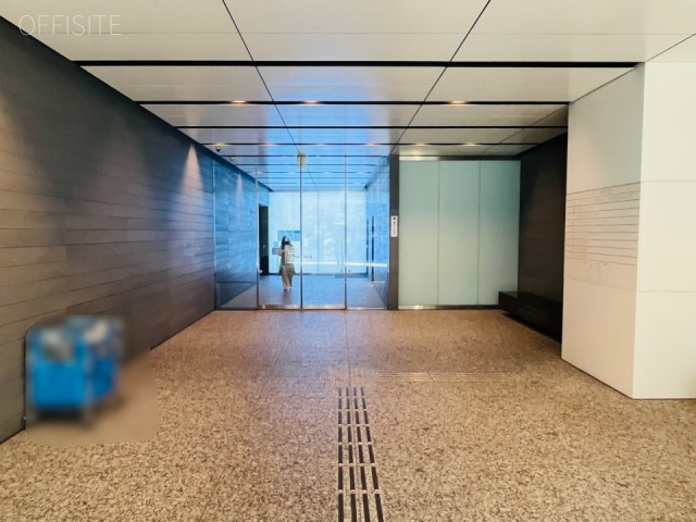 ヒューリック麹町ビル　エントランス