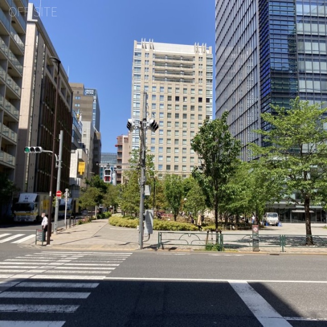 淡路ビル ビル前面道路