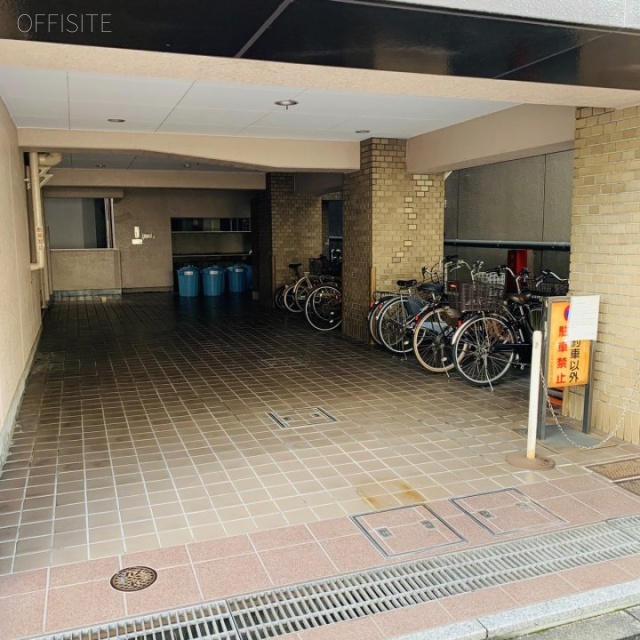 クレール平河町 駐輪スペース